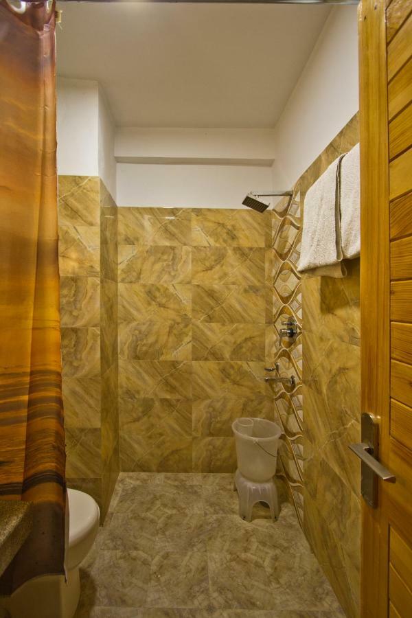Holiday Bnb Manali Exterior photo